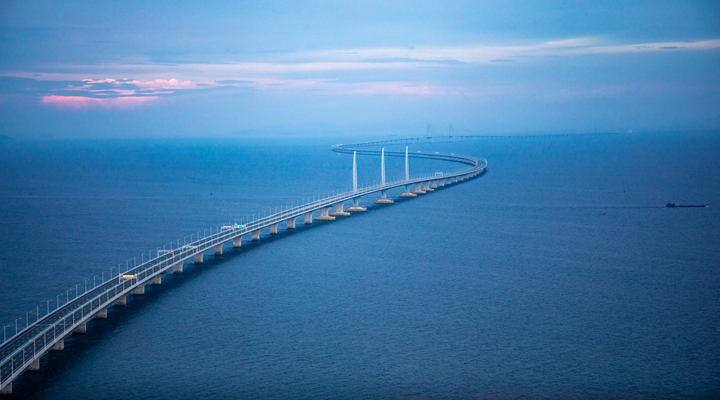 通关畅、人气足！港珠澳大桥珠海公路口岸车流量连创新高