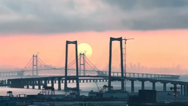 深中通道海底隧道沉管合龙在即，30秒看新全貌
